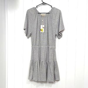 🌟NWT Chelsea and Violet Gray Adorable Dress